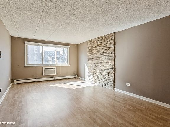 5th image of 477 Graceland Ave APT 2A