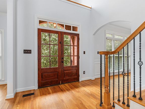 4th image of 5155 Sapphire Rdg