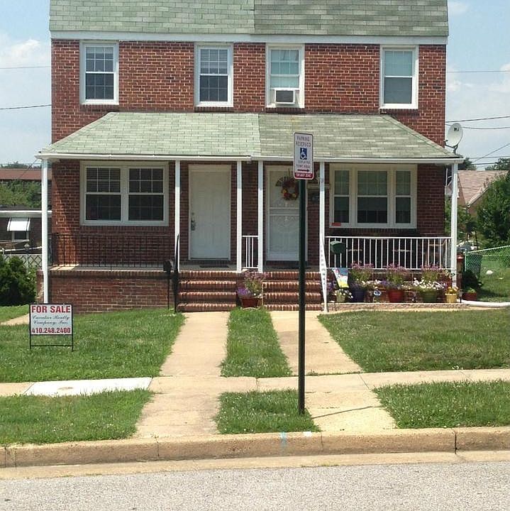 Exterior (Front)