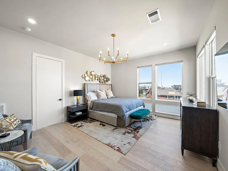 3515 Hutchins St — Photo 18