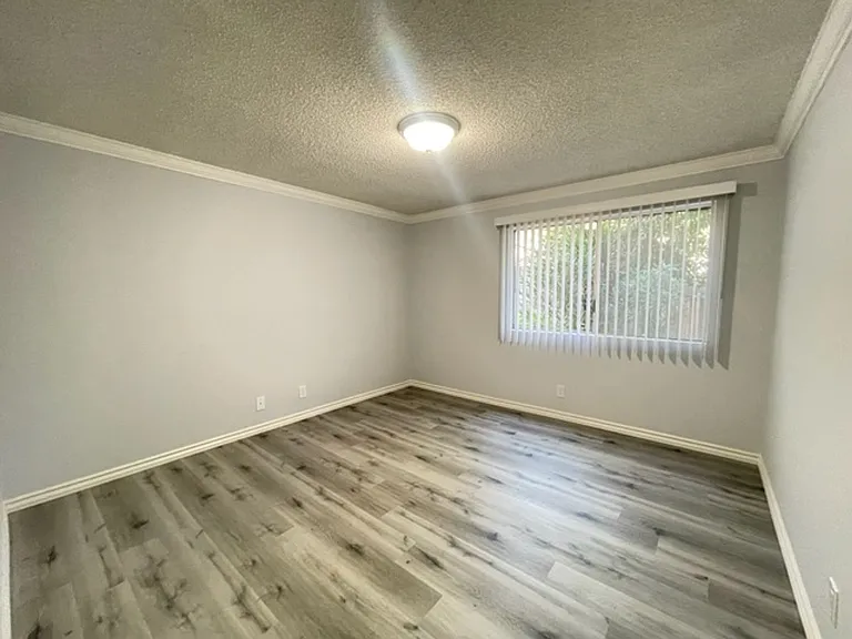 1750 Gillette Cres — Photo 19