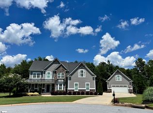 30 Knotty Pine Ct, Fountain Inn, SC 29644