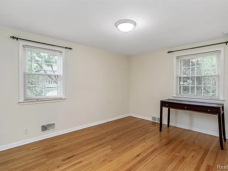 4259 Wendell Rd — Photo 22