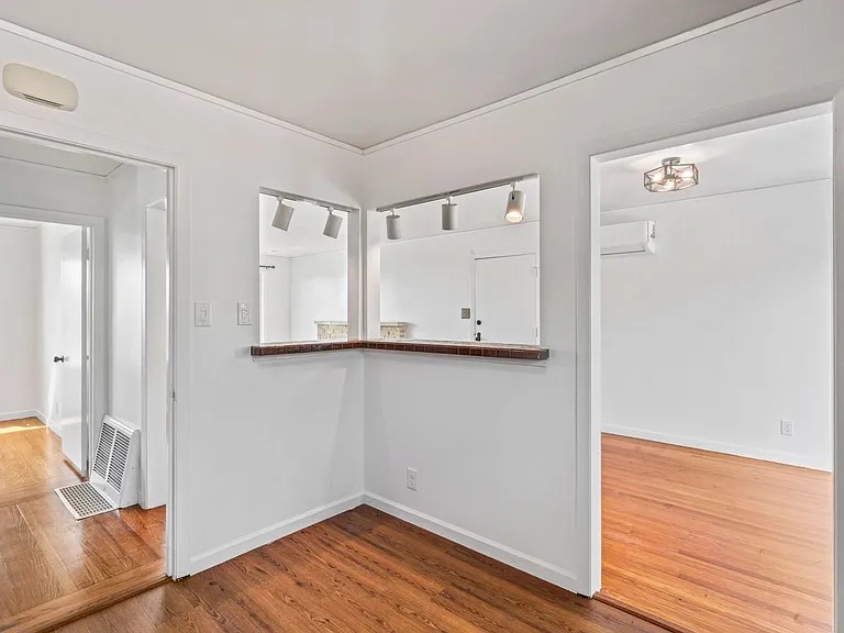 1796 Hickory Ave — Photo 13