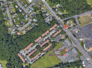 103 Garnet Dr #1I, Burlington, NJ 08016