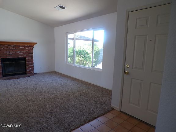 5th image of 5102 W Avenue L10