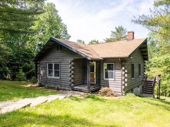 1103 Route 135, Monmouth, ME 04259