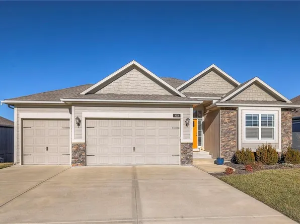 8118 NW 90th Ter, Kansas City, MO 64153