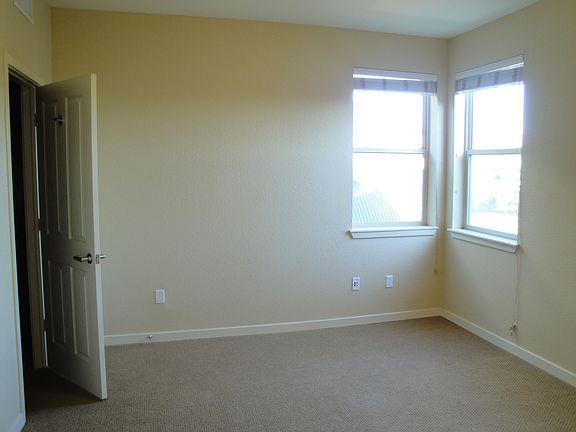 Large Bedroom with Walk-In