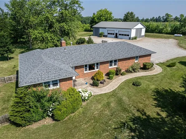 2370 SE Tri County Line Rd, Lathrop, MO 64465