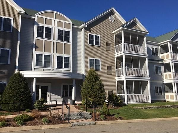 1st image of 2104 Briarwood Vlg