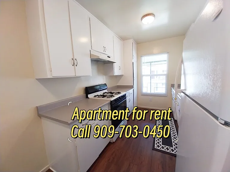 2993 N Garey Ave — Photo 10