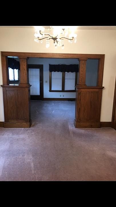 2nd image of 446 16th Ave