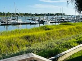 51 Mariners Cay Dr, Folly Beach, SC 29439