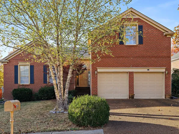7408 E Colony Dr, Nashville, TN 37221