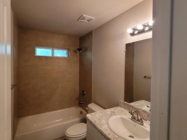 3417 Avenue G — Photo 14