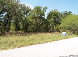 1350 Cross Rd, Kingsbury, TX 78638