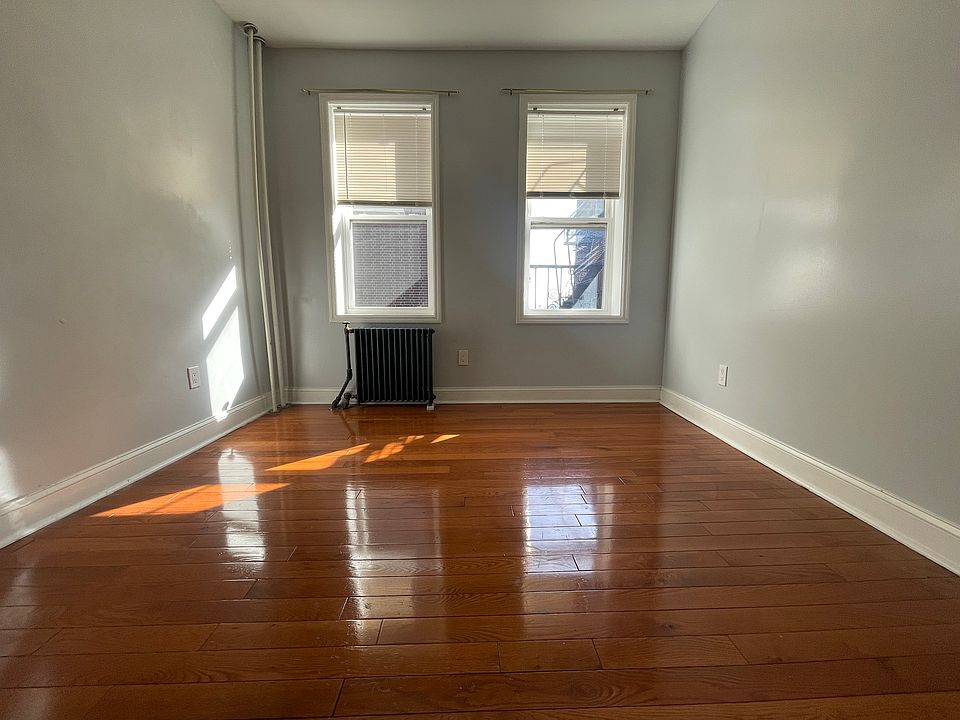 2nd image of 1415 Palisade Ave #47E