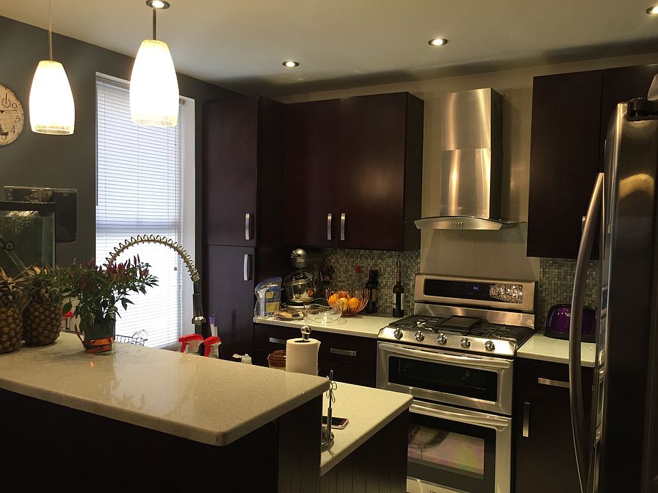 1st image of 217 E 16th St APT E