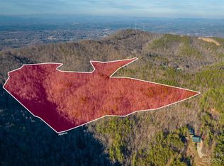 3592 Back Bluff Dr, Morganton, NC 28655