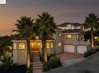 4200 Terrabella Way, Oakland, CA 94619