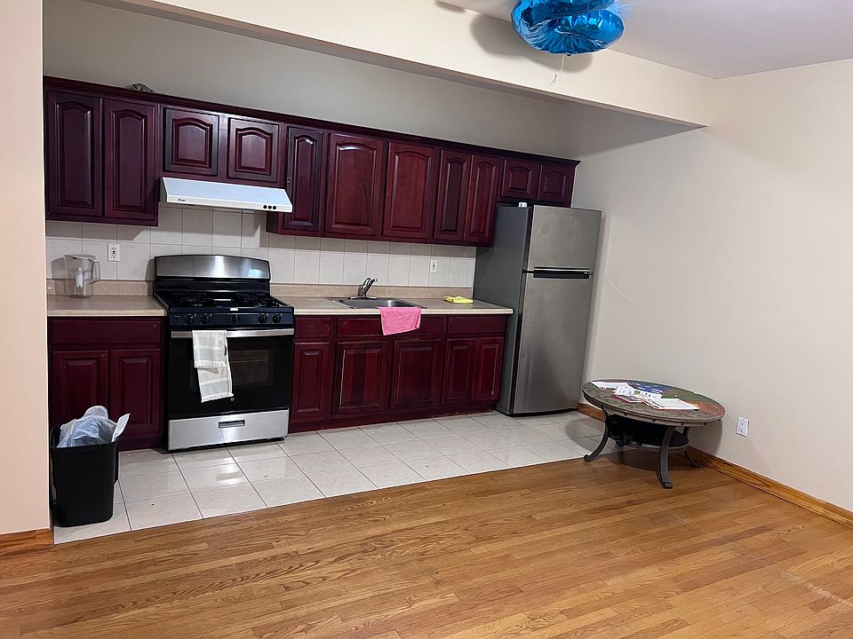 1st image of 914 79th St