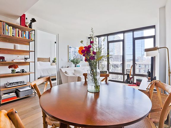 3rd image of 60 S 8th St #906