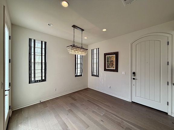 4th image of 16126 Veridian Cir