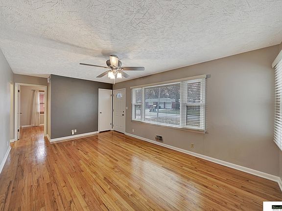 5th image of 6610 Marcia Ln