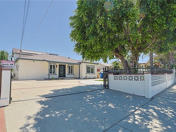2nd image of 10036 Arleta Ave