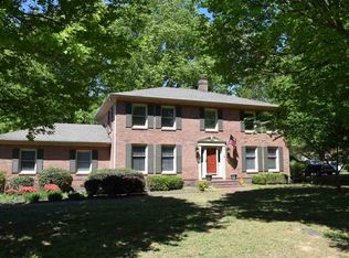 155 Willowridge Cir, Jackson, TN 38305