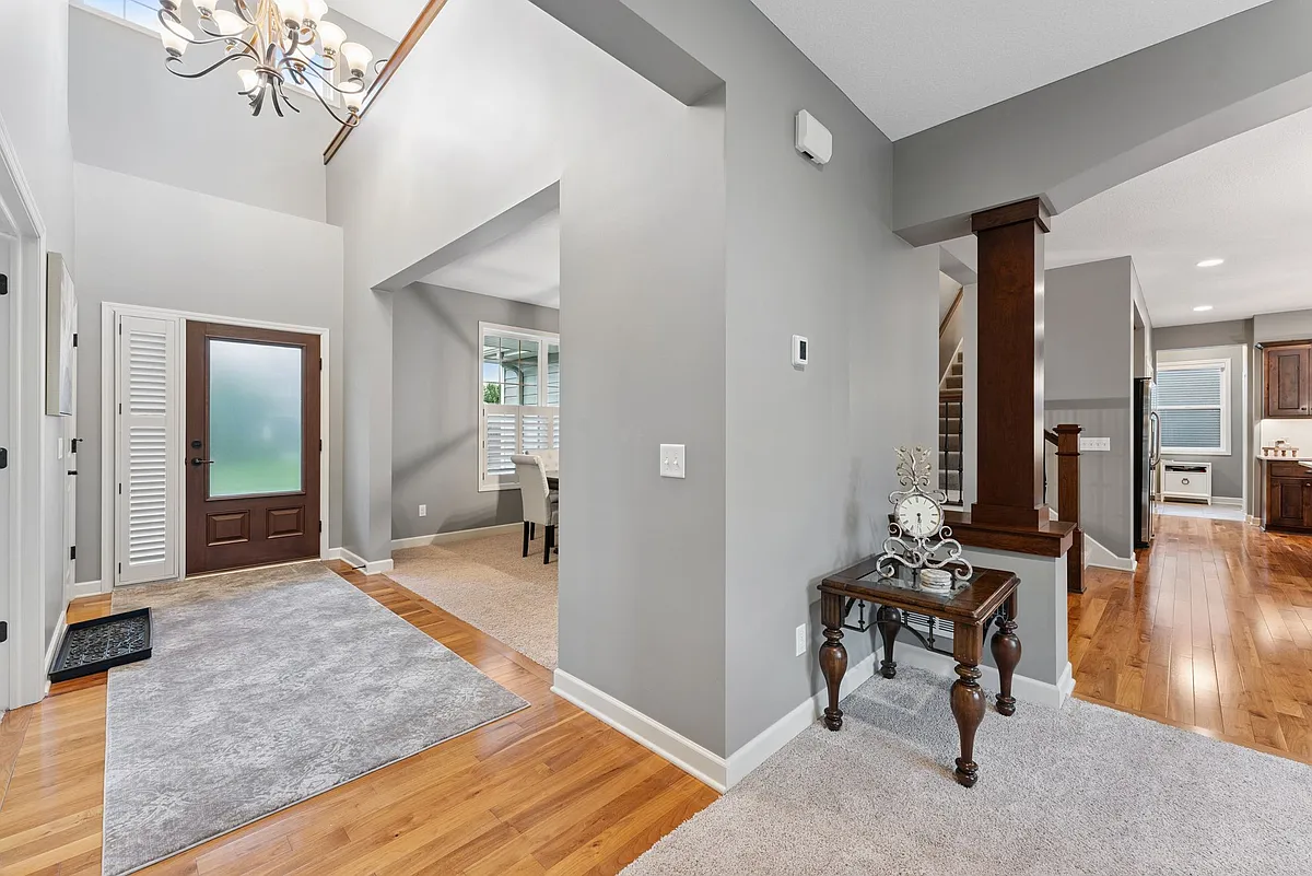 Front Entry - 7473 Zanzibar Ln N