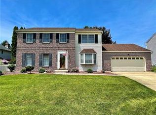 145 Kingsbury Ct, Nazareth, PA 18064