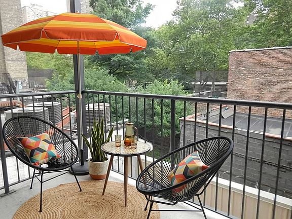 2nd image of 230 Broadway APT 3A