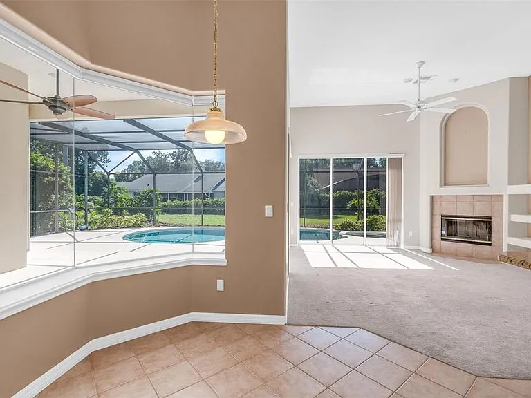 3865 Winding Lake Cir — Photo 32