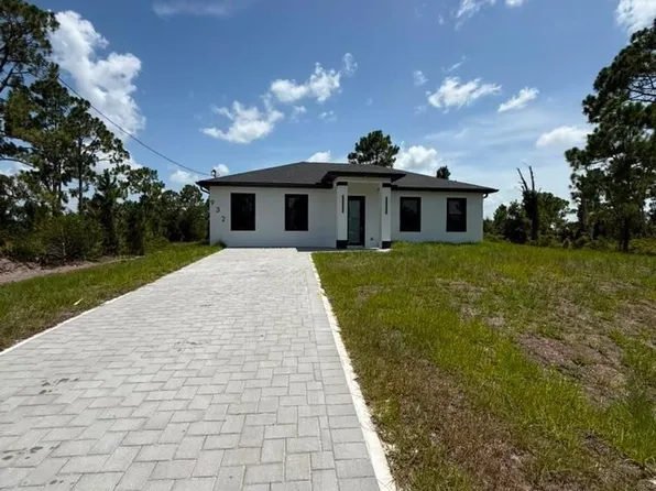 932 Dempsey St, Lehigh Acres, FL 33974