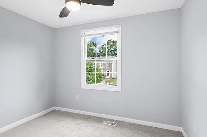 15 Ramsgate Ct — Photo 10