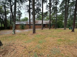 7 Robinwood Dr, Little Rock, AR 72227