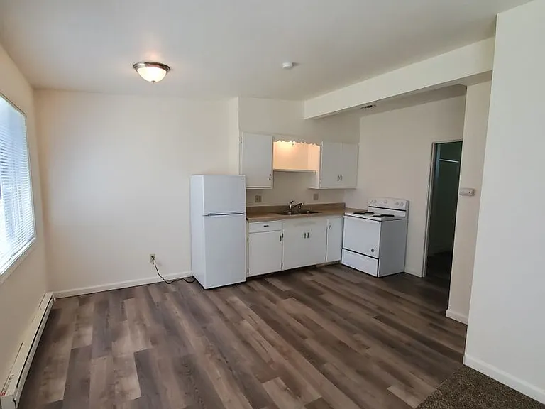 4033 Ottmar Rd NE — Photo 20