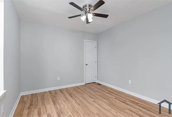 4th image of 4001 Massachusetts Ave