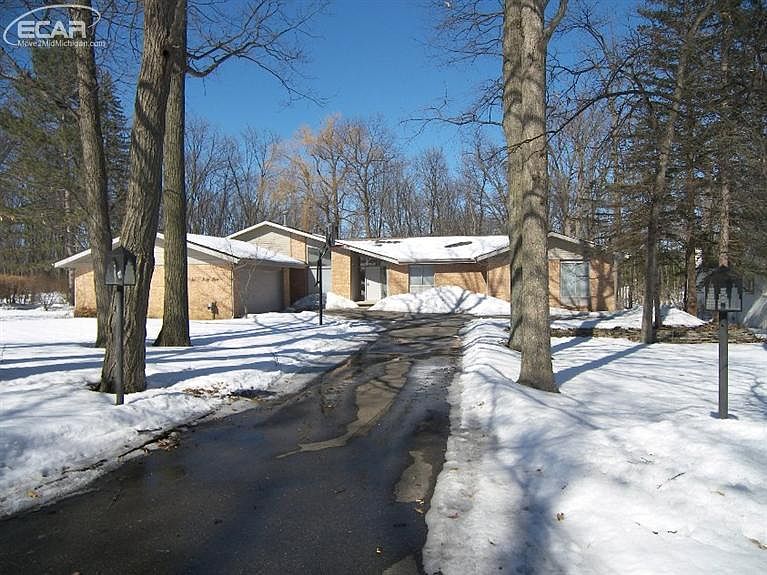 1st image of 6069 Plantation Dr