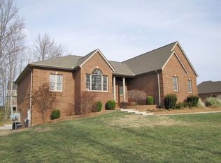 185 Lake Cliff Dr, Somerset, KY