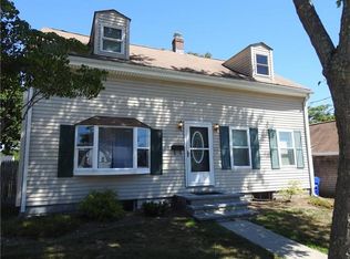 118 Earl Ave, Riverside, RI 02915