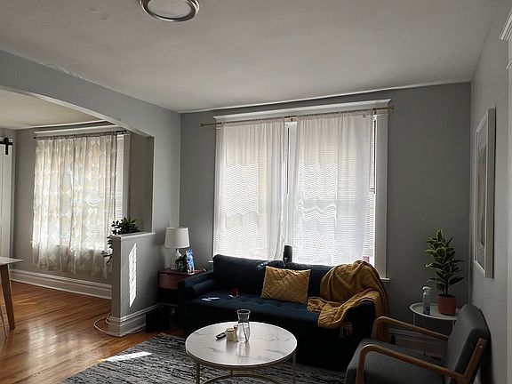 5th image of 4908 Devonshire Ave #2E