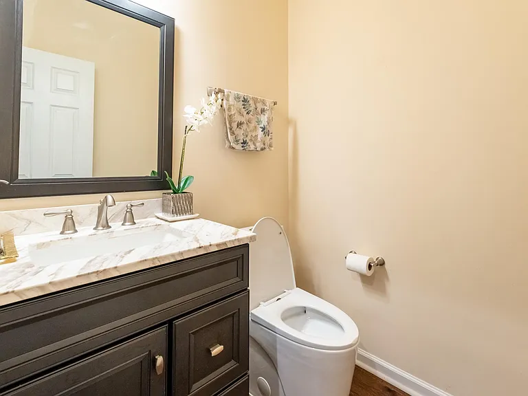 115 Hilda Grace Ln — Photo 4