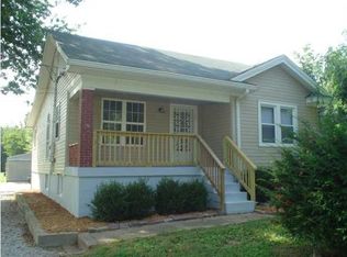 5048 Terry Rd, Louisville, KY 40216