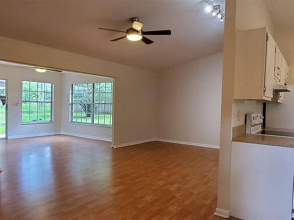 5th image of 4431 NW 43rd Pl