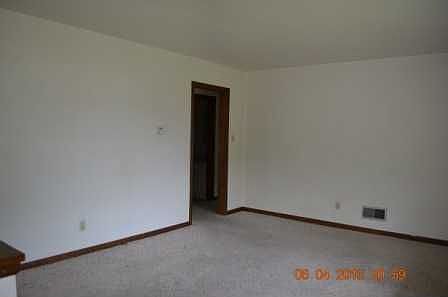 3rd image of 615 Western Ave
