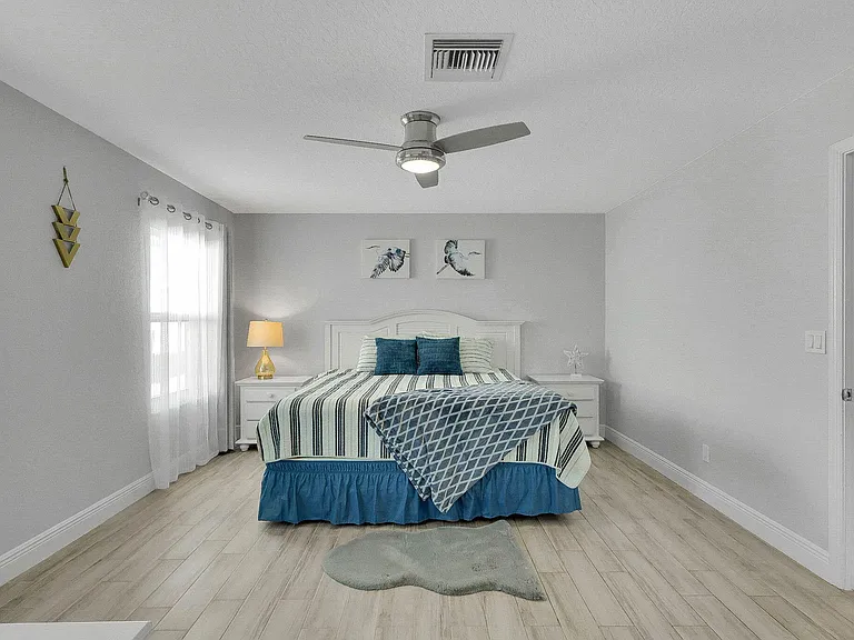 1176 Staghorn St — Photo 18