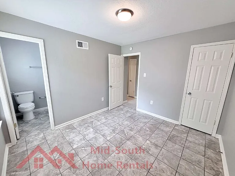 4400 Elmridge St — Photo 10